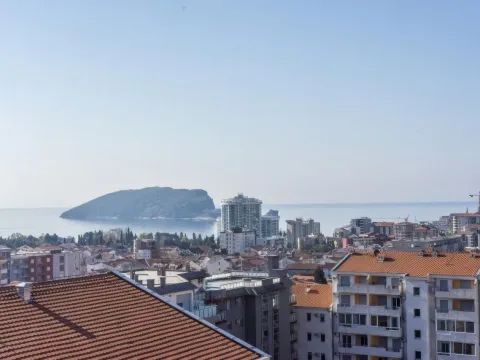 Sale, four bedroom apartment, 115m², Rozino, Budva - image 2