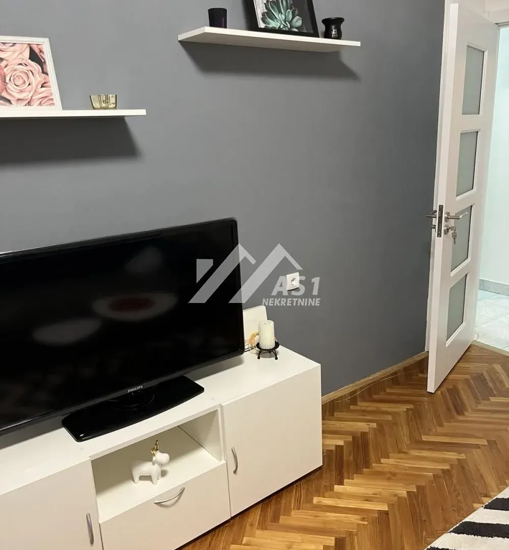 Rent, two bedroom apartment, 55m², Grbavica, Novi Sad Sve Podlokacije