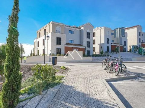 Prodaja, dvosoban stan, 94m², Luštica Bay, Tivat - image 25