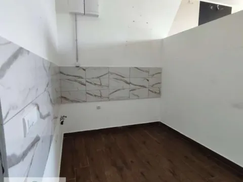 Prodaja, poslovni prostor, 31m², Obrenovac, Beograd - image 9