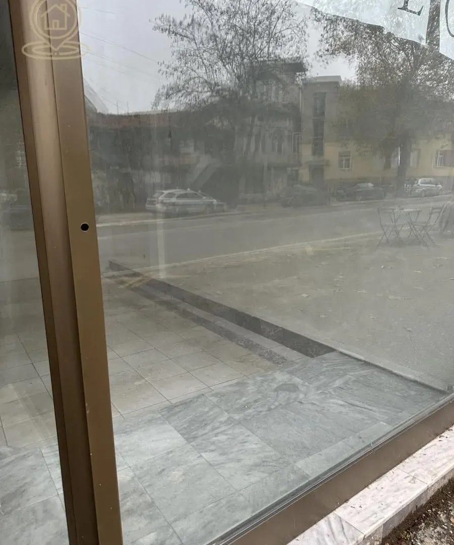 Izdavanje, poslovni prostor, 25m², Medijana, Niš