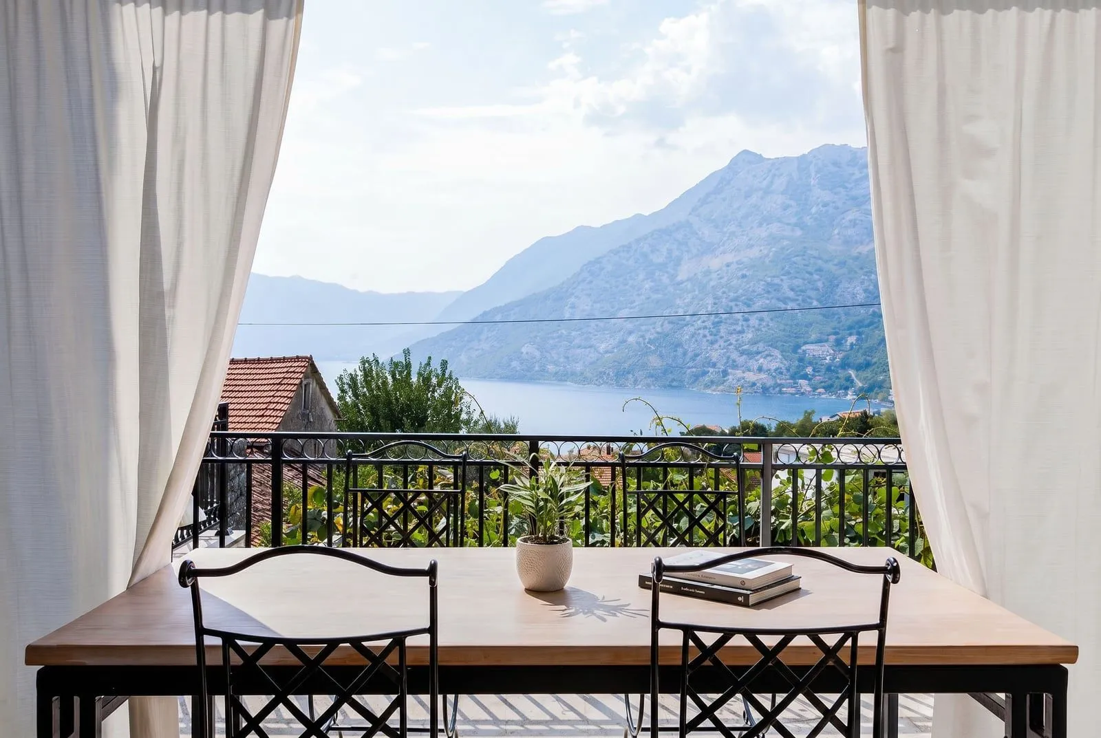 Prodaja, trosoban stan, 82m², Risan, Kotor