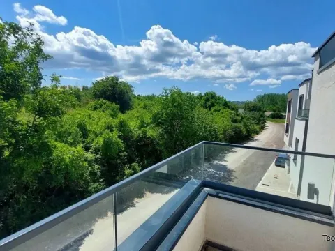 Prodaja, trosoban stan, 78m², Petrovaradin, Novi Sad - image 10