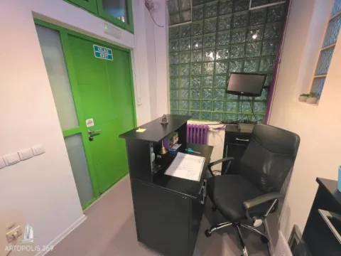 Prodaja, četvorosoban stan, 103m², Savski Venac, Beograd - image 3