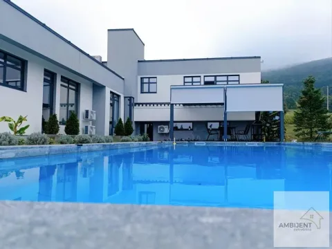 Prodaja, kuća, 600m², Sopot, Beograd