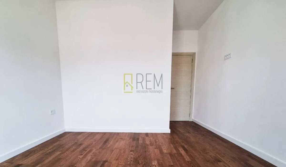 Prodaja, dvosoban stan, 86m², Zagorič, Podgorica