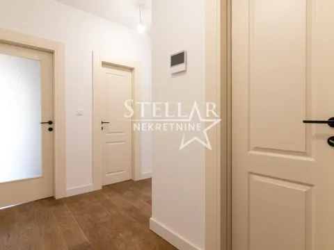 Izdavanje, dvosoban stan, 67m², Blok 5, Podgorica - image 12