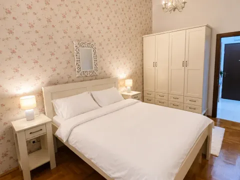 Izdavanje, jednosoban stan, 52m², City Kvart, Podgorica - image 6