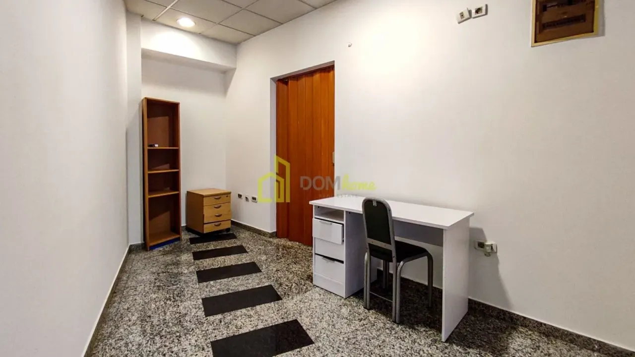 Izdavanje, poslovni prostor, 25m², Preko Morače, Podgorica