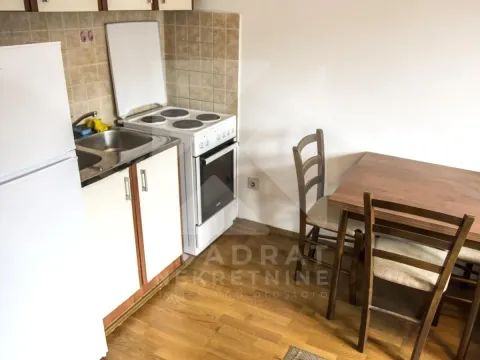 Rent, one bedroom apartment, 33m², Pobrežje, Podgorica - image 3