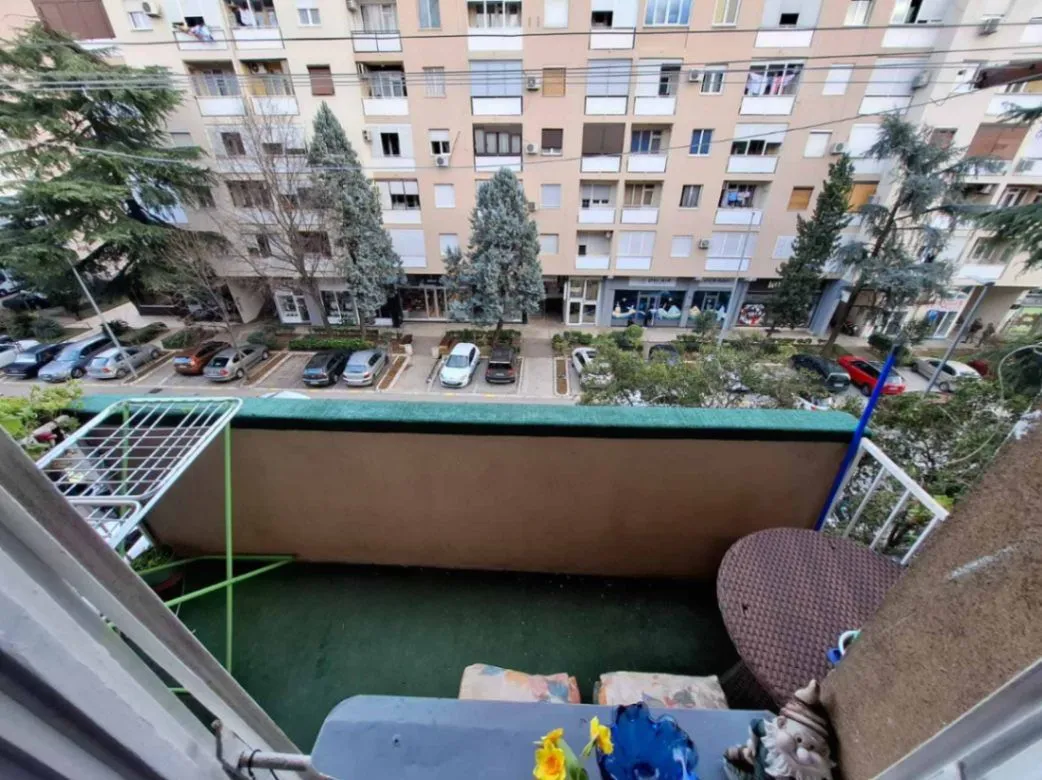 Izdavanje, jednosoban stan, 45m², Preko Morače, Podgorica