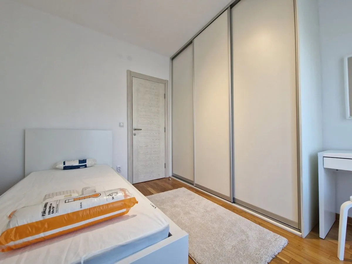 Rent, three bedroom apartment, 67m², Bulbulder, Zvezdara Sve Podlokacije