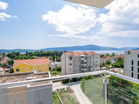 Prodaja, trosoban stan, 116m², Tivat, Crna Gora - image 36