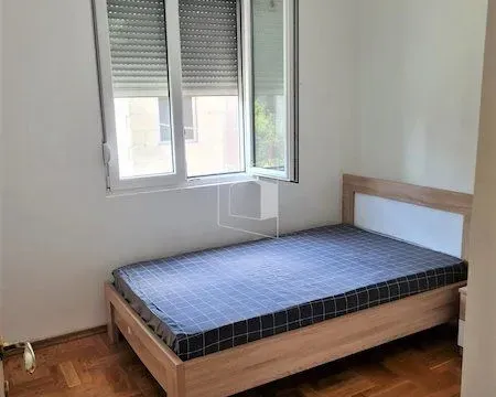 Rent, house, 120m², Tološi, Podgorica - image 10