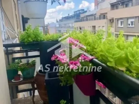 Izdavanje, trosoban stan, 80m², Čubura, Beograd - image 20