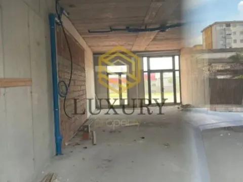 Sale, office space, 34m², Pobrežje, Podgorica - image 2