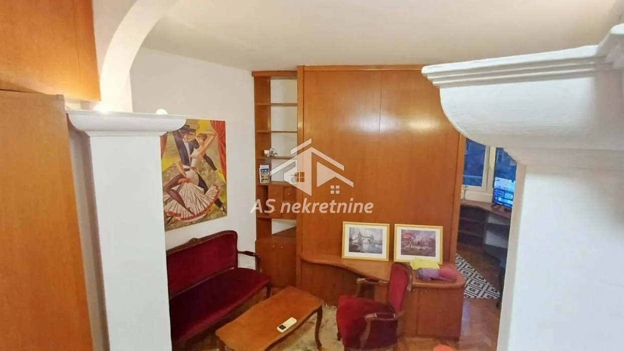 Rent, one bedroom apartment, 30m², Stari Grad, Beograd