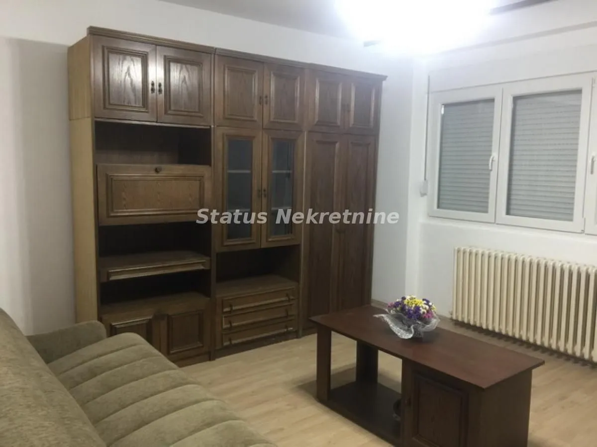 Izdavanje, četvorosoban stan, 89m², Futog, Novi Sad Sve Podlokacije