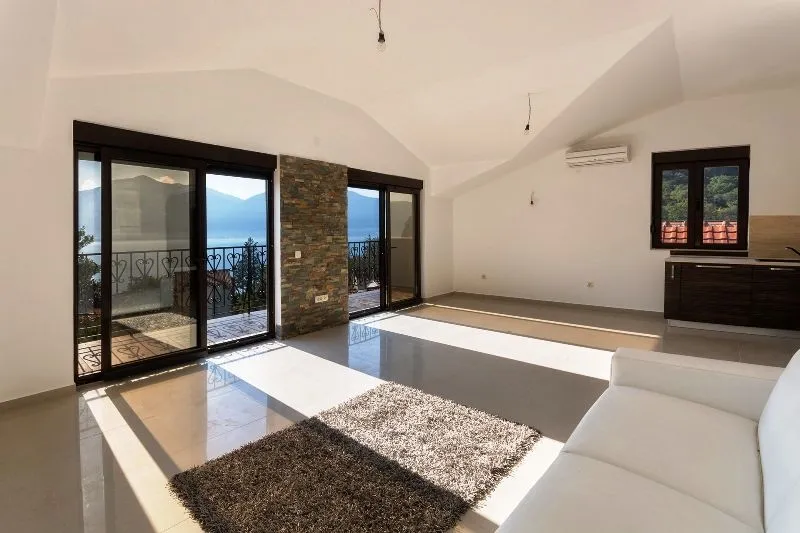 Prodaja, stan, 79m², Orahovac, Kotor
