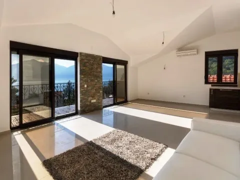 Prodaja, stan, 79m², Orahovac, Kotor - image 6