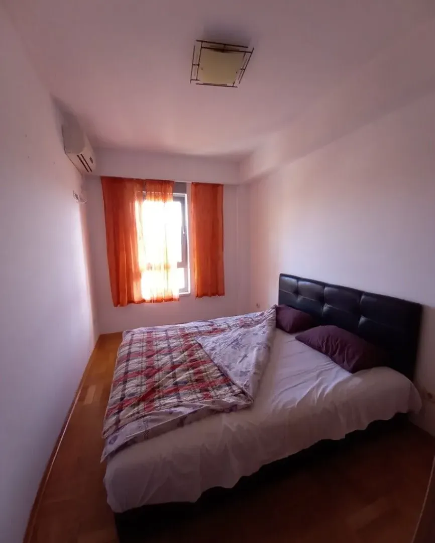 Izdavanje, jednosoban stan, 45m², City Kvart, Podgorica