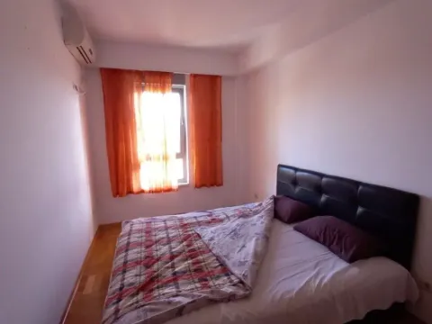 Rent, one bedroom apartment, 45m², City Kvart, Podgorica - image 4