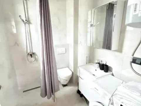 Sale, one bedroom apartment, 45m², Dobra Voda, Budva - image 5