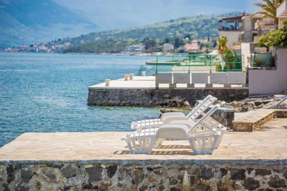 Prodaja, kuća, 314m², Tivat, Crna Gora