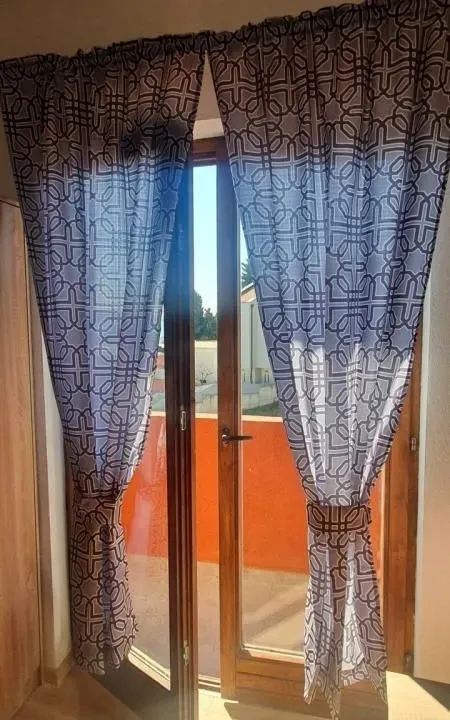 Rent, studio apartment, 27m², Šušanj, Bar