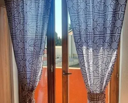 Rent, studio apartment, 27m², Šušanj, Bar - image 1