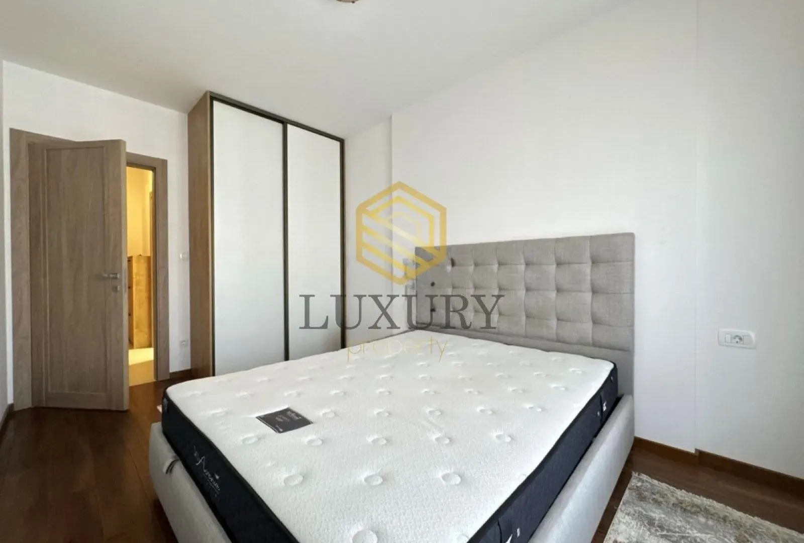 Rent, one bedroom apartment, 52m², Master Kvart, Podgorica