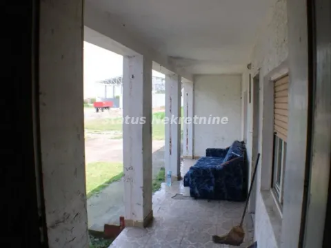 Sale, house, 281m², Titel, Novi Sad - image 13