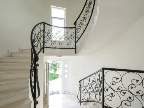 Sale, one bedroom apartment, 73m², Bijela, Herceg Novi - image 13