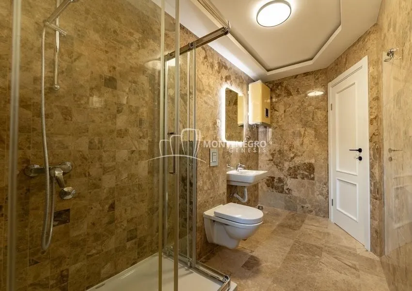 Sale, three bedroom apartment, 160m², Pržno, Budva