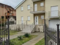 Izdavanje, kuća, 500m², Stari Aerodrom, Podgorica - image 2