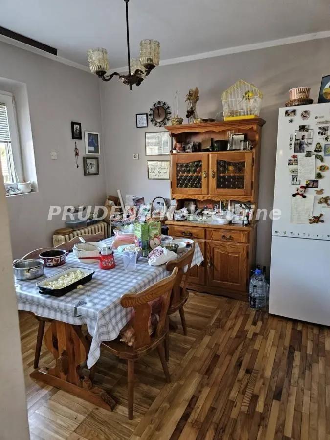 Prodaja, kuća, 250m², Jakovo, Surčin