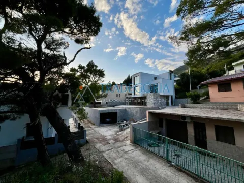Prodaja, kuća, 292m², Bar, Crna Gora - image 7