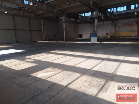 Rent, office space, 1000m², Salajka, Novi Sad Sve Podlokacije - image 3