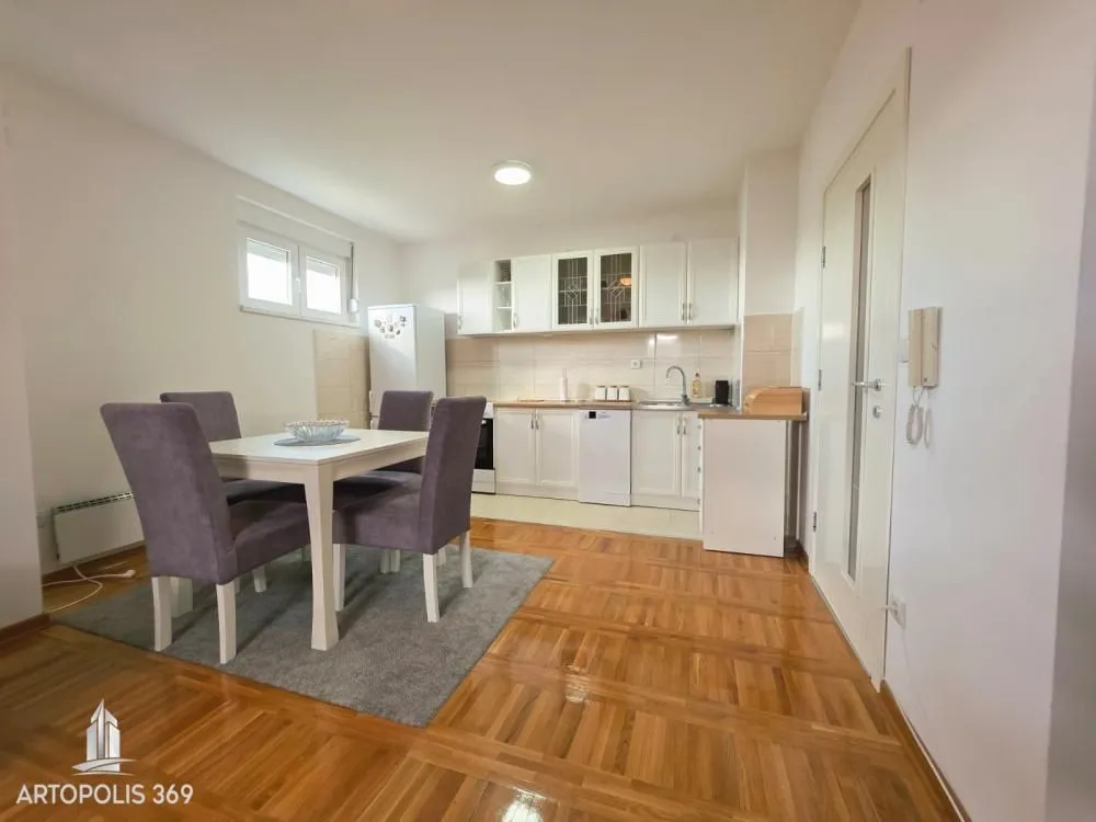 Prodaja, jednosoban stan, 38m², Mali Mokri Lug, Zvezdara Sve Podlokacije