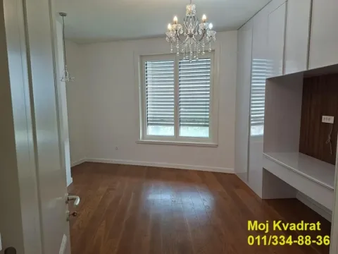 Izdavanje, stan, 235m², Savski Venac, Beograd - image 4