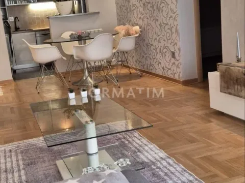 Izdavanje, dvosoban stan, 54m², Crveni Krst, Beograd - image 10