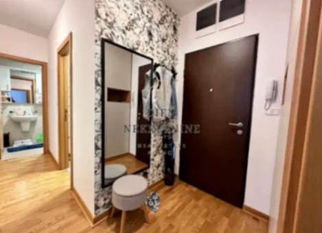 Izdavanje, dvosoban stan, 80m², City Kvart, Podgorica - image 2