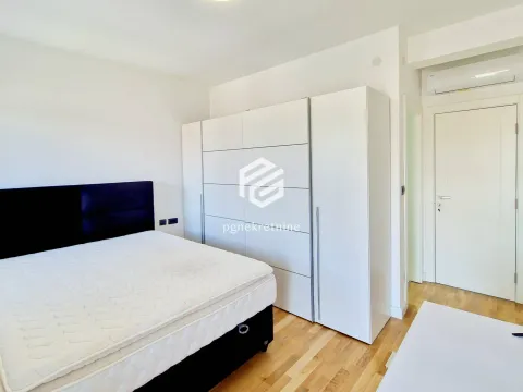 Rent, three bedroom apartment, 130m², Dalmatinska ulica, Podgorica - image 11