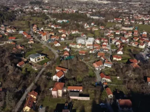 Prodaja, plac, 667m², Gruda, Cetinje - image 5