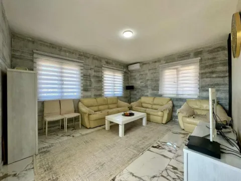 Rent, two bedroom apartment, 60m², Bjeliši, Bar