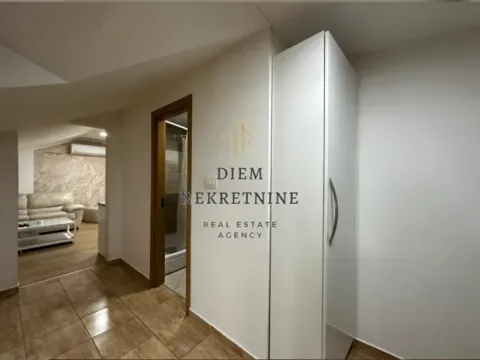 Rent, two bedroom apartment, 52m², Stari Aerodrom, Podgorica - image 9