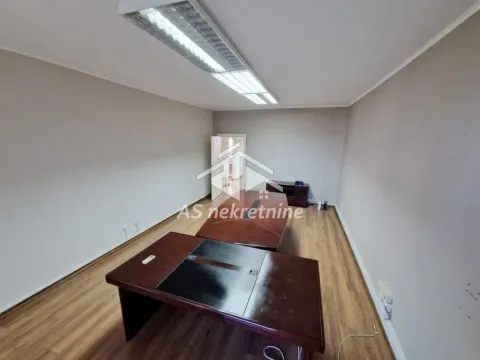Izdavanje, četvorosoban stan, 126m², Novi Beograd Sve Podlokacije, Beograd - image 3