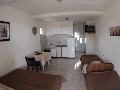 Sale, house, 160m², Zeleni Pojas, Bar - image 3