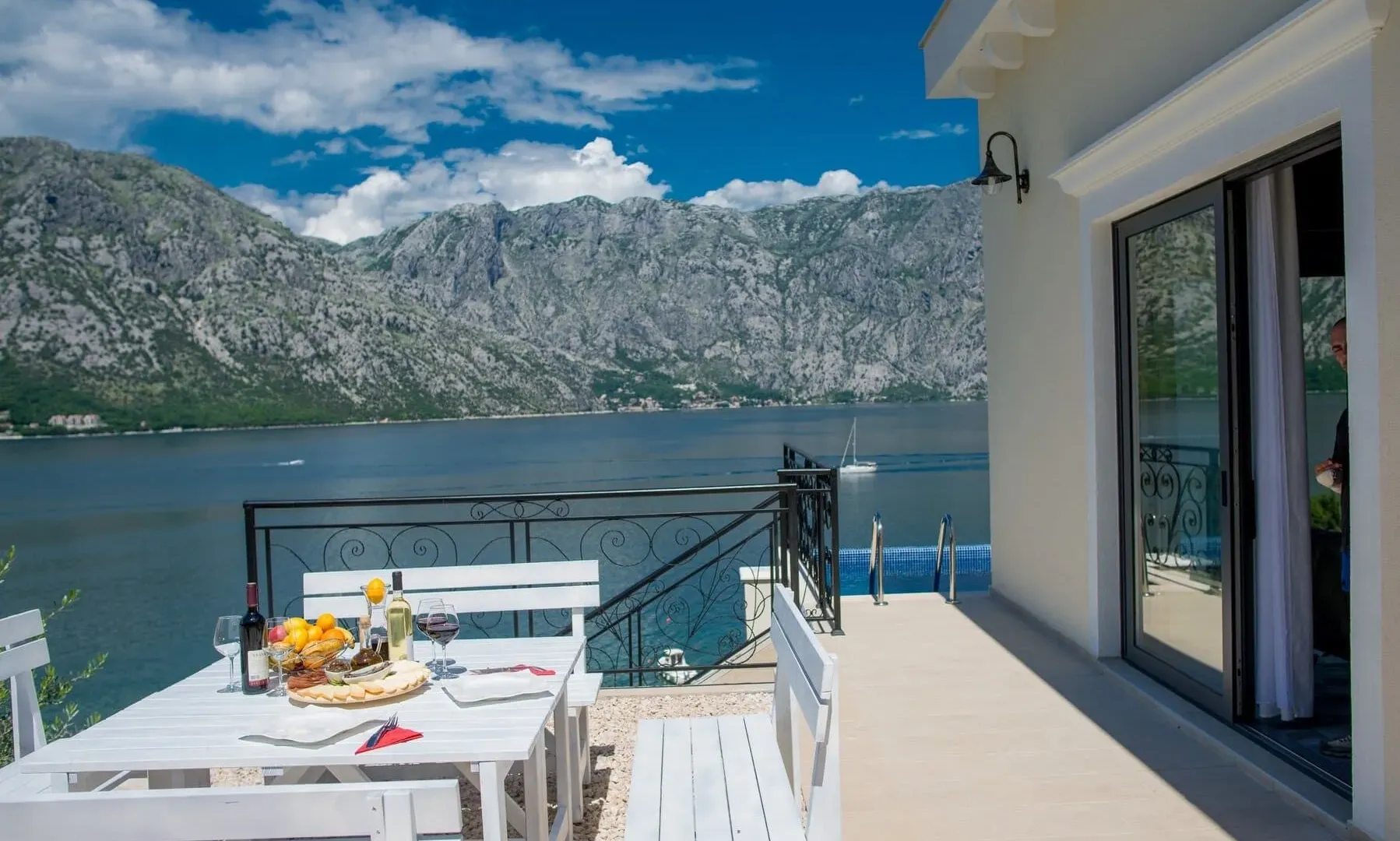 Rent, house, 150m², Stoliv, Kotor