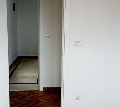 Prodaja, stan, 302m², Miljakovac, Rakovica - image 23